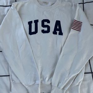 Brandy Melville USA Crew Neck